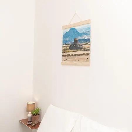 Domo Angioy Apartman *
